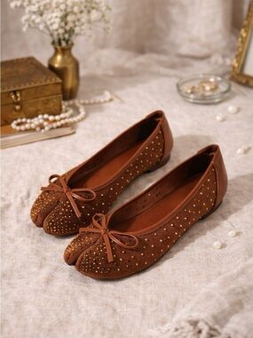 Azarayah Crystal Mesh Tabi Ballet Flat with Bow Detail